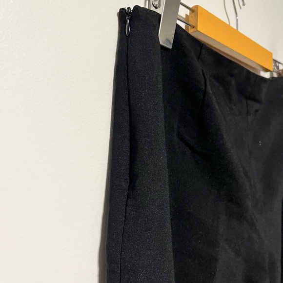 Smart Set Women’s Black Beaded Straight Pants – Size 9 - Picture 3 of 13